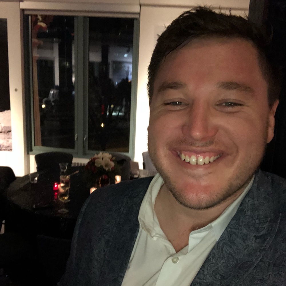 Meet your Posher, Zach